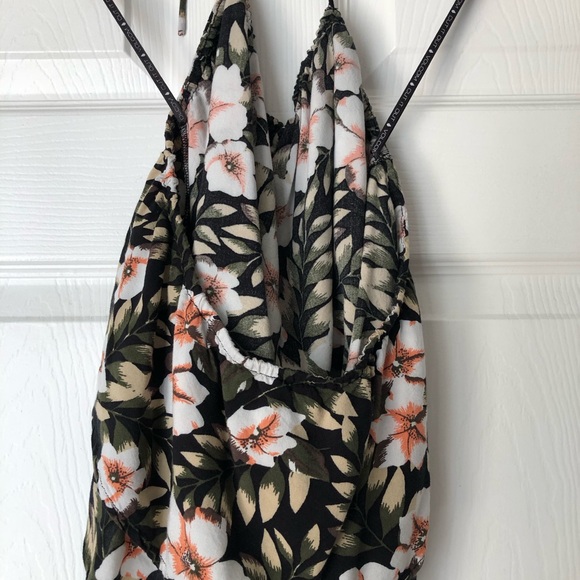 Volcom True to This Hawaiian Floral Halter Top - Picture 9 of 10